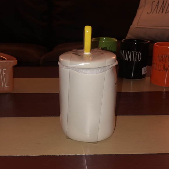 Rae Dunn TEA Mug with Lemon Topper - Picture 4 of 4